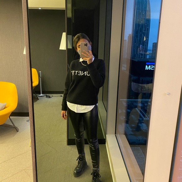 Meet your Posher, Meritt - Picture 2 of 5